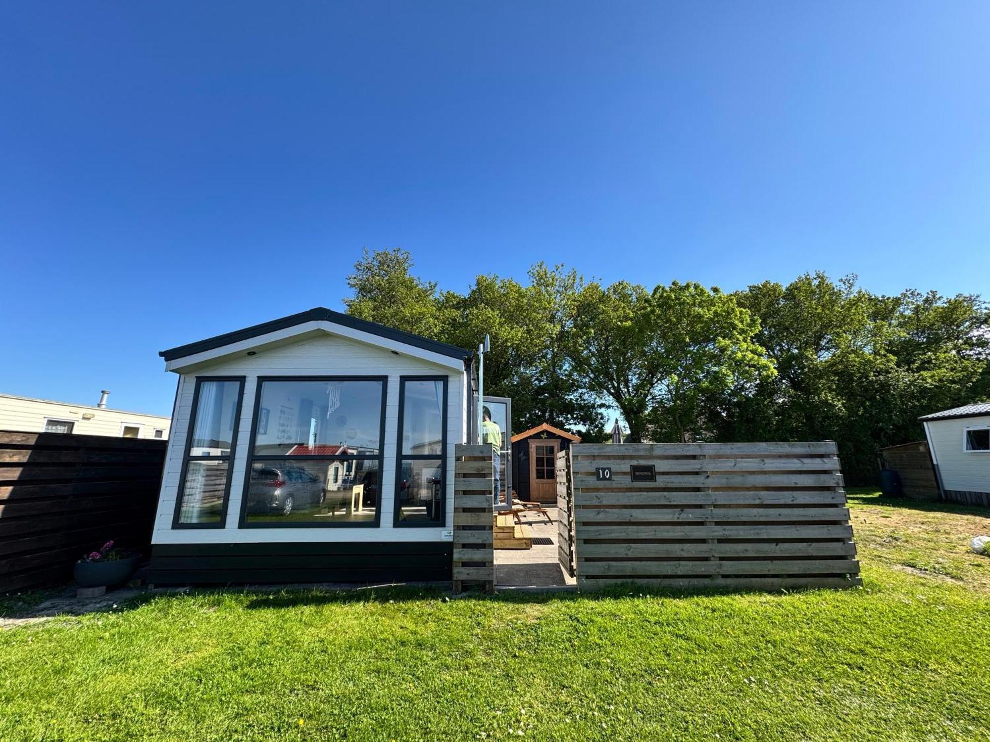 Prachtig Chalet Zonnestraal Westerland Exterior foto
